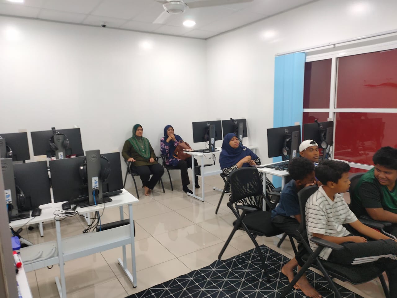 WhatsApp-Image-2024-10-19-at-10.57.32-AM